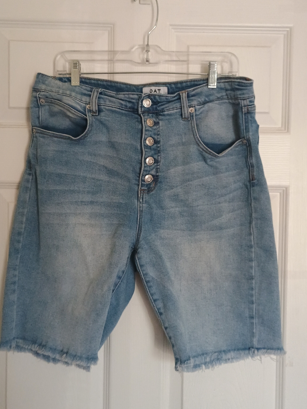 EUC OAT Men's Denim Cut Off-High Rise Bermuda Shorts Button-Fly Size 32